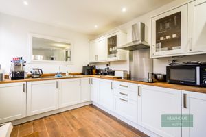 Photo 18- click for photo gallery